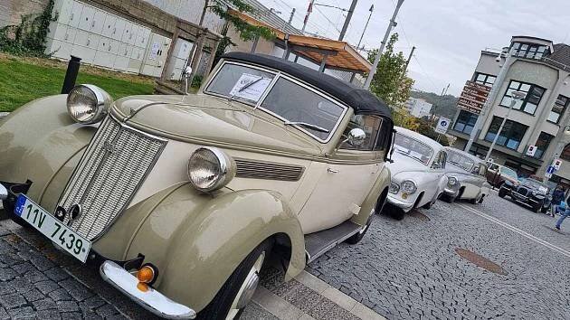 Víkendové tipy pro milovníky motorů: Veteráni, závody a burzy náhradních dílů