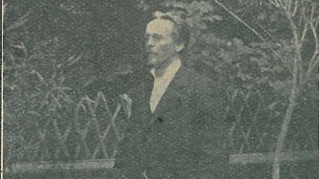 Karel May by nakupoval znovu. Výstava harampádí se v neděli vrací do Chomutova
