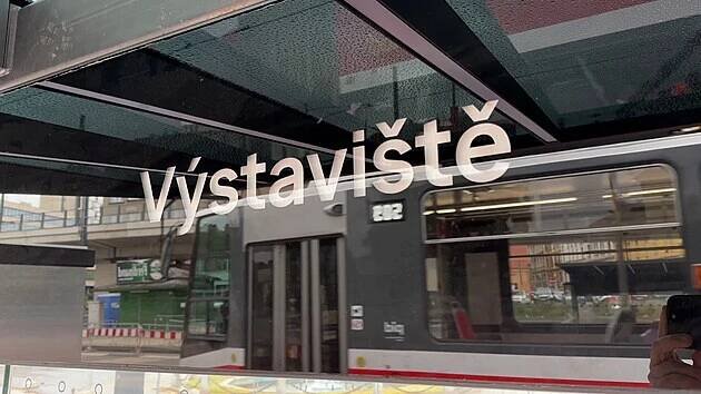 Zase jako před rekonstrukcí. Tramvaje se vrátily na trasu kolem Výstaviště