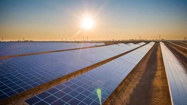 Limit pro fotovoltaiku bez licence je znovu vyšší