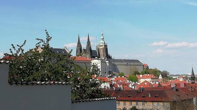 Pražské ornamenty, Hudební pouť Kryštofa Haranta do Jeruzaléma i scény z italských oper