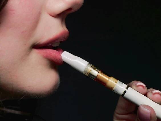 Vapování může rozvinout dlouhodobý covid