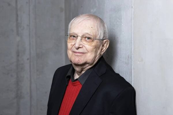 Den, kdy se narodil génius české kultury: Jiří Suchý je aktivní i po devadesátce - Expres FM