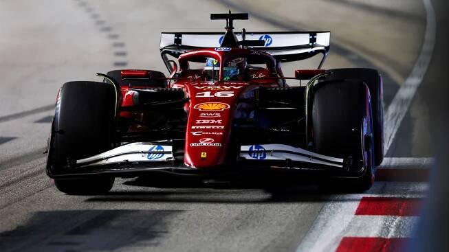 Takové věci se stávají, řekl Leclerc k incidentu v boxech