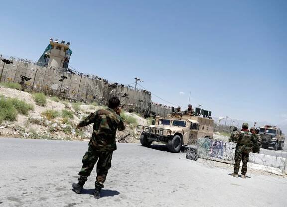 Digitální středověk: Tálibán v Afghánistánu vypnul internet