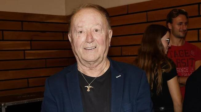 Petr Janda měl zástupy milenek, vyděsily ho zprávy o AIDS Mercuryho. Má nádhernou manželku