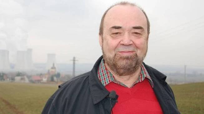 Zemřel kontroverzní léčitel MUDr. Josef Jonáš, bylo mu 80 let