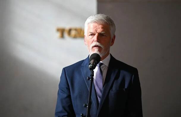 Pověření k sestavení vlády by bylo nyní předčasné, řekl Pavel. Čeká na předběžný obrys vlády