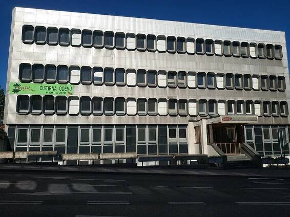 Budova bývalého Telecomu zmizí z Teplic