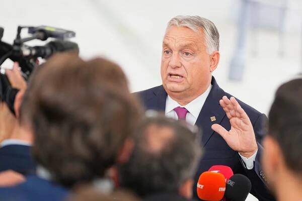 Orbán: Maďarsko zůstane závislé na ruské energii navzdory Trumpovi