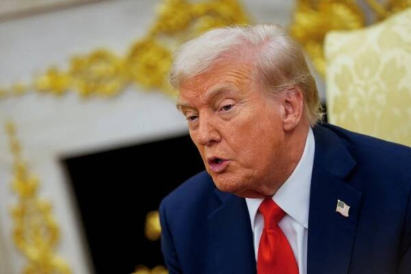Trump navrhuje vyloučit Španělsko z NATO, zaostává totiž v obraně