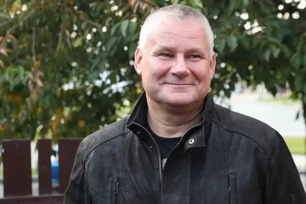 Jiří Kajínek jako nový Pohlreich? Bývalý vězeň objíždí ČR a hodnotí úroveň gastronomie. Kritikou nešetří