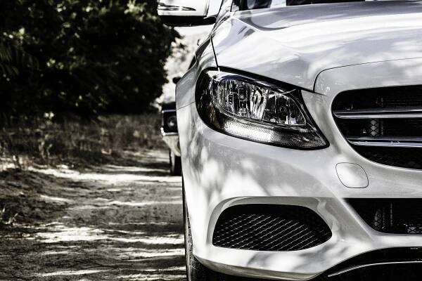 Jak připravit auto na letní cestu