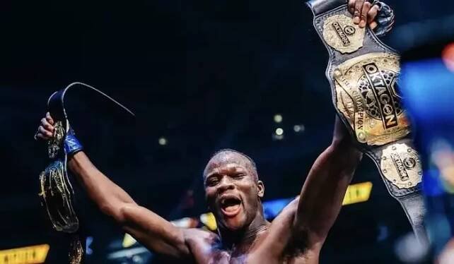 Keita debutuje v UFC! Bývalý šampion Oktagonu míří na UFC Paris