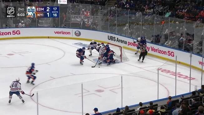 Rittich zazářil při debut za New York Islanders 31 zákroky