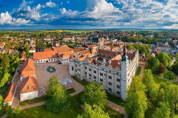 Česko v UNESCO 11. díl: Renesanční perla Litomyšle skrývá příběhy šlechtických rodů a hudebního génia