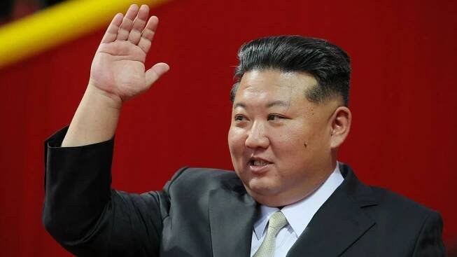 „Mocný národ, který nezná překážky,“ Severní Korea chystá vojenskou přehlídku