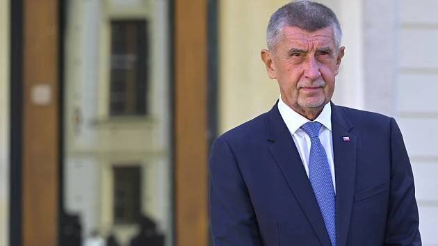 Vláda ANO zastaví peníze přímo z rozpočtu na zbraně pro Ukrajinu, řekl Babiš