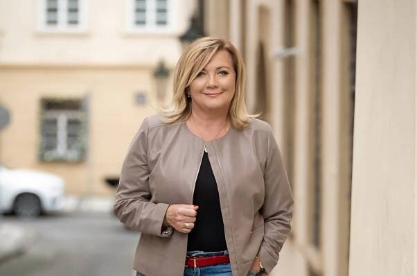 Alena Schillerová: Snížení valorizace byl hanebný čin. Spočítali jsme, o kolik důchodci přišli
