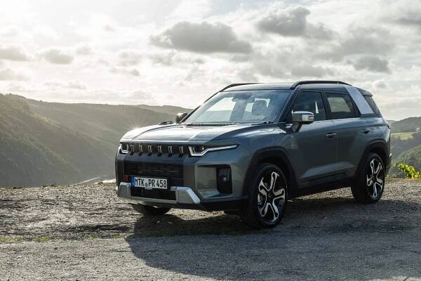 Galerie: O 4 litry méně! Někdejší SsangYong si bere na paškál spotřebu, úsporný hybrid dostane nejprve KGM Torres