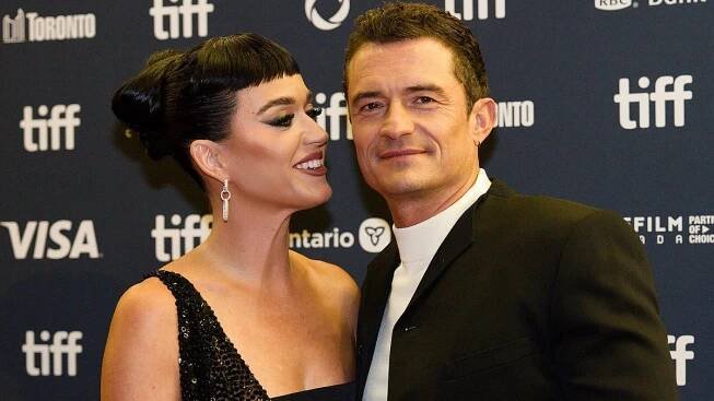 Orlando Bloom vyměnil jednu krásku za druhou. Když se s Katy Perry rozešel, chtěla se zabít