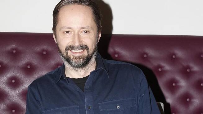 Jaroslav Plesl se nikdy neoženil ani neměl děti. Dříve vedl bouřlivý život, odneslo to jeho zdraví