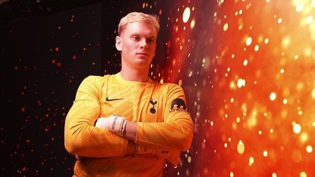 Kinský předvedl skvělý zákrok, podržel Tottenham. Pochvala od kouče i fanoušků