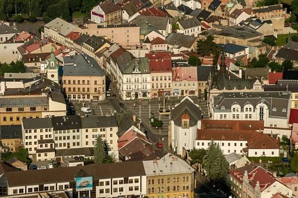 Nové veřejné osvětlení, fotovoltaické elektrárny. Město Turnov na energiích ušetřilo zhruba 20 procent