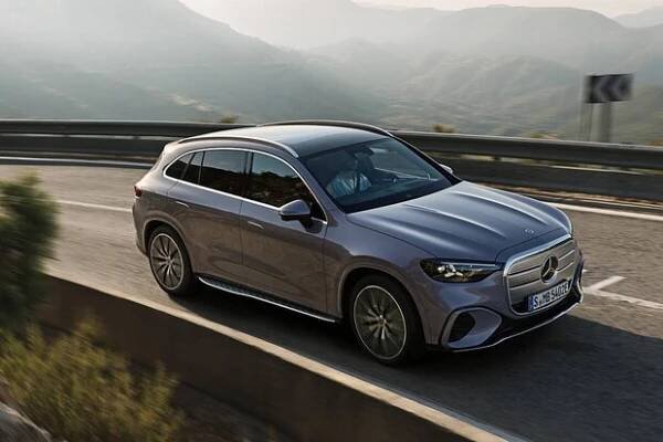 Mercedes-Benz GLC EQ oficiálně. Třícípá hvězda rozehrává první ligu – Mnichovský autosalon 2025