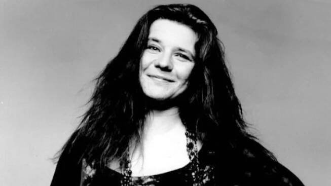 Zpívala jako bohyně, žila jako plamen: příběh Janis Joplin