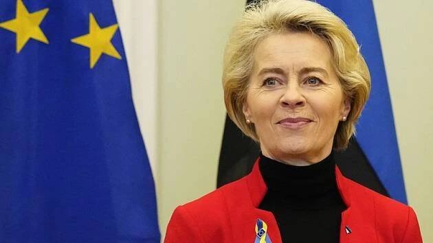 Von der Leyenová: Evropa potřebuje systém sankcí proti pašerákům lidí