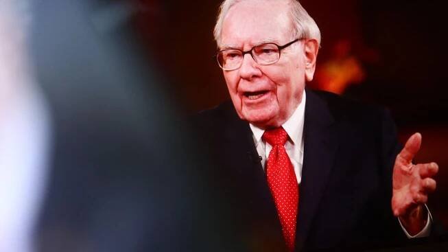 Buffett vycouval z čínské dálnice. Investice v BYD splnila misi
