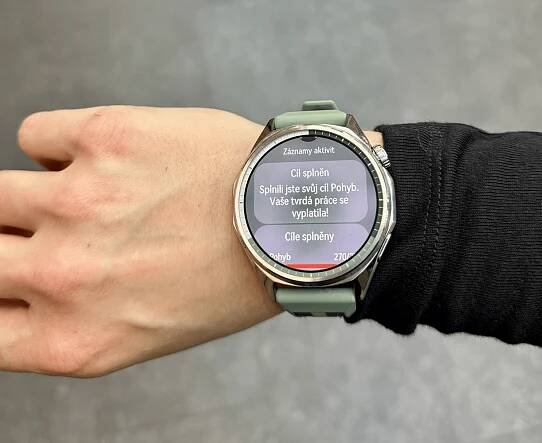 První dojem: Chytré hodinky Huawei Watch GT 6 – splněný sen spořivých sportovců?