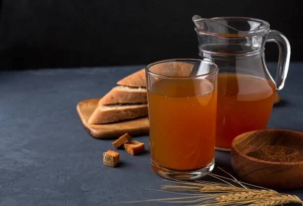 Chlebový kvas: Fermentovaný nápoj pro zdravá střeva