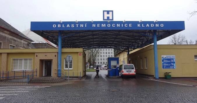 Paní Veronika z Kladna podstoupila vysněnou plastickou operaci, která skončila katastrofou