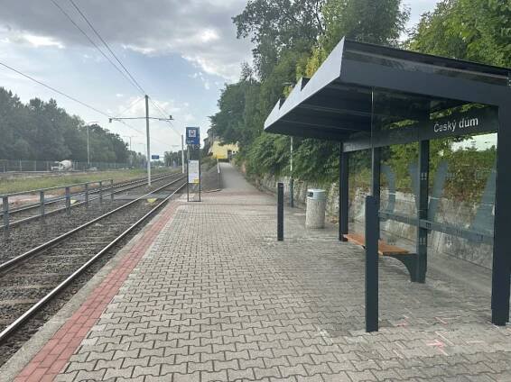 Ostrava má několik zmodernizovaných tramvajových zastávek, další čeká proměna