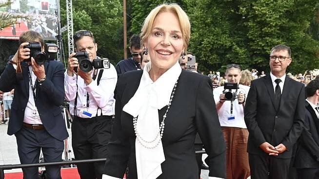 Dagmar Havlová nasadila těžký kalibr. V kraťáskách předvedla dokonalé nohy, reakce na sebe nenechaly čekat