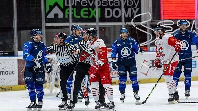 Plzeň do Olomouce dorazila pozdě. V domácí premiéře ale nestíhala Mora