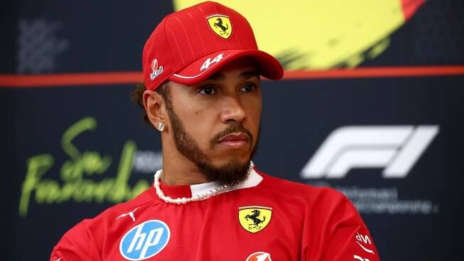Hamilton zaslal vedení Ferrari další dokument s návrhy, jak zlepšit současnou situaci v týmu, píší v Itálii