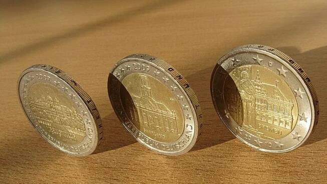 Přijme nová vláda euro? Toto je její postoj