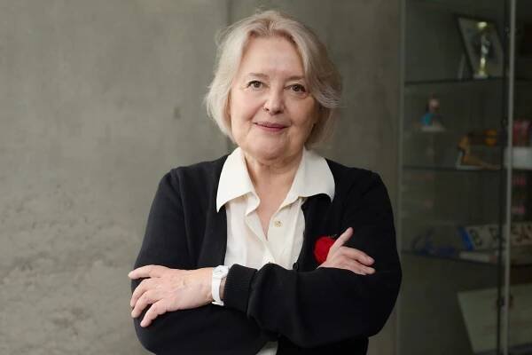 Vášáryová: Je mi líto, že Češi nemají sebevědomí. Nejdůležitější je pro vás pivečko a mrkev na zahrádce