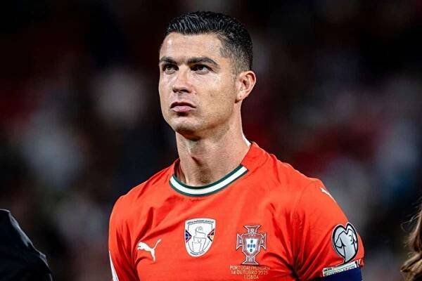 Ronaldo potřetí v řadě nejlépe placeným fotbalistou světa. Do top desítky se vešel i Yamal