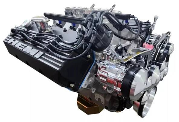 Firma začala v roce 2025 nabízet brutální motor 9,4 V8, prodává ho dokonce i ve verzi s turbem