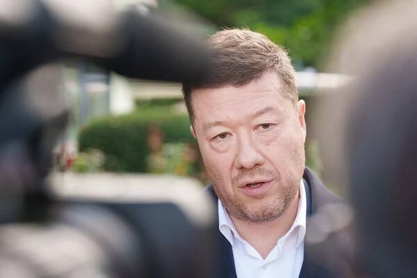 Budu chtít výměnu policejního prezidenta, ohlásil Okamura. „Útok na právní stát,“ reagují vládní politici