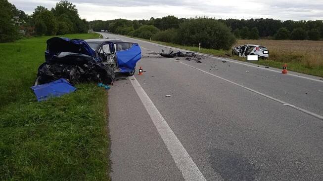 Tragická dopravní nehoda na silnici I/20 u obce Sedlec zaměstnala všechny složky IZS