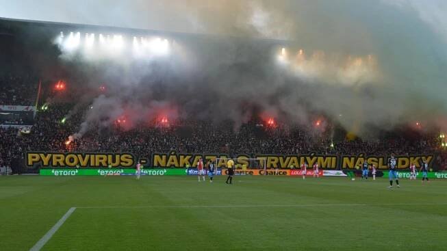 Slavia Praha v Lize mistrů – soupiska bez Teaha i dalších a vysoké ceny vstupenek za elitu