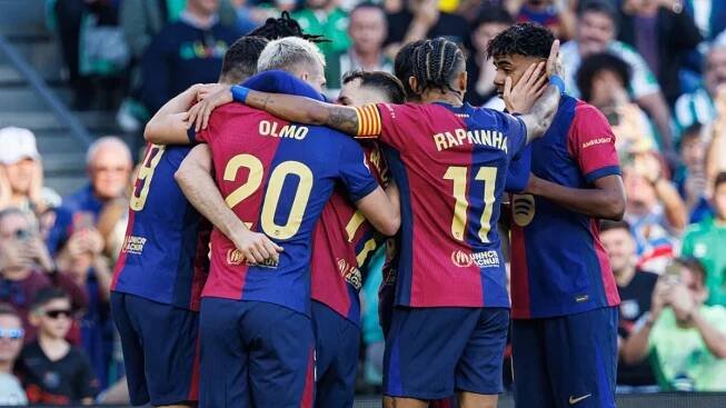 Fotbalový koncert v komorní atmosféře. Barcelona se stěhuje na malý stadion