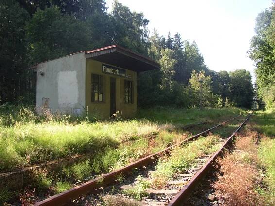 Na přeshraniční trať mezi Českem a Německem se na tři dny vrátí osobní vlaky, pojedou na saské oslavy