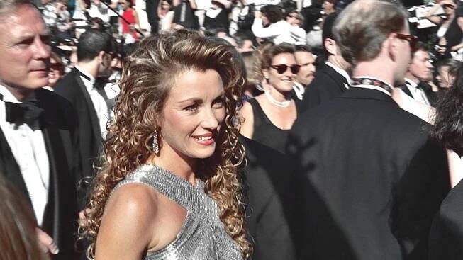 Mezi Doktorkou Quinnovou a Sullym to jiskří i ve skutečnosti. Seriál Jane Seymour vytáhl z dluhů