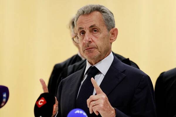 Pět let natvrdo pro Sarkozyho. Je francouzský exprezident obětí „rudých soudců“?